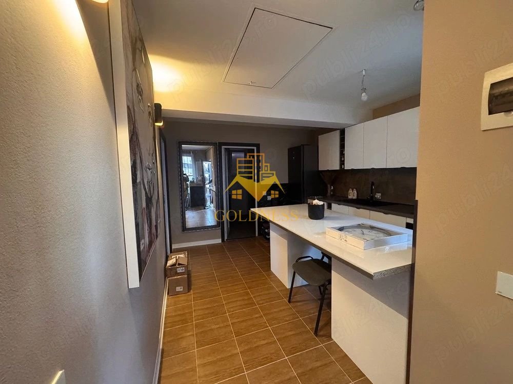2 Camere decomandate, Casa, Parcare, Curte, Intre Lacuri, FSEGA,Iulius
