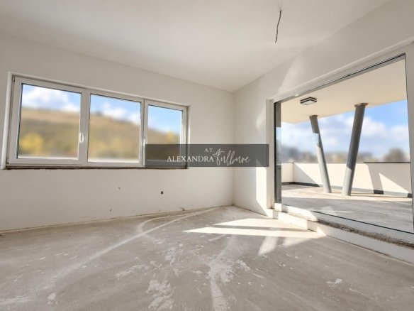 Apartament 3 camere, 2 bai, 63 mp+ terasa 60 mp, garaj.