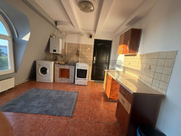 Apartament 1 dormitor + living  Sangiorgiu de Mures