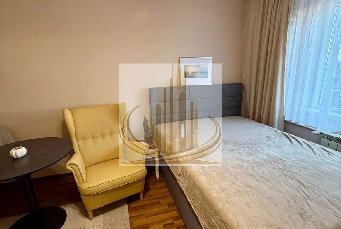 Garsonieră renovată complet, mobilată și utilată – Modern