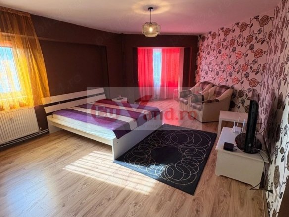 De inchiriat apartament cu o camera, Faleza, etaj 7/7, 300 euro