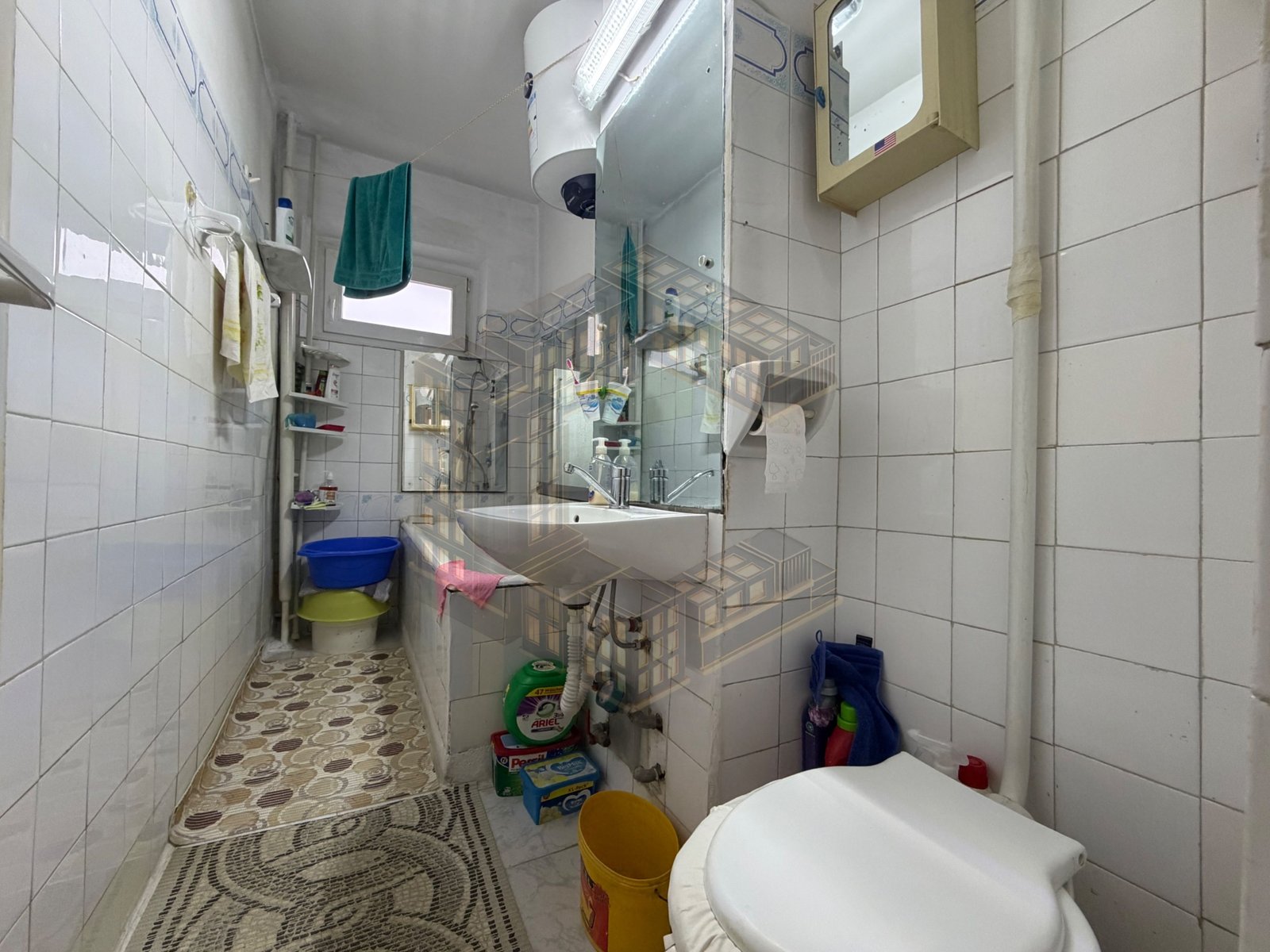 Apartament 3 camere de vanzare, etajul 2, zona Girocului, Timisoara