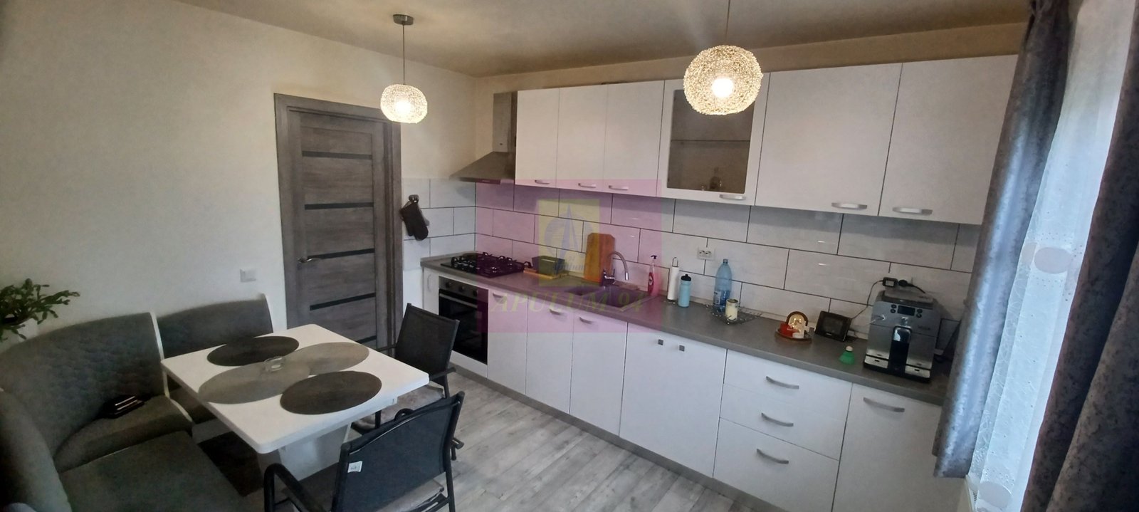 Sabareni, casa parter 145 mp, curte 1000 mp, mobilata, utilata