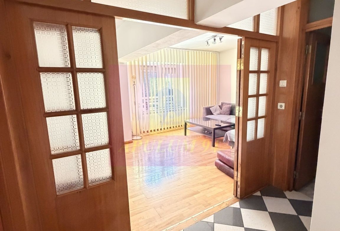 Apt 3 camere de vânzare – Calea Călărași,