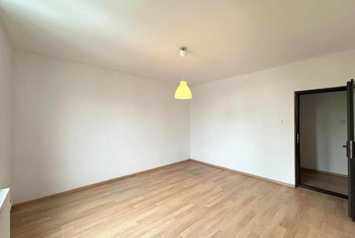 Inchiriere casă complet renovată cu 4 camere  Băneasa, Sector 1