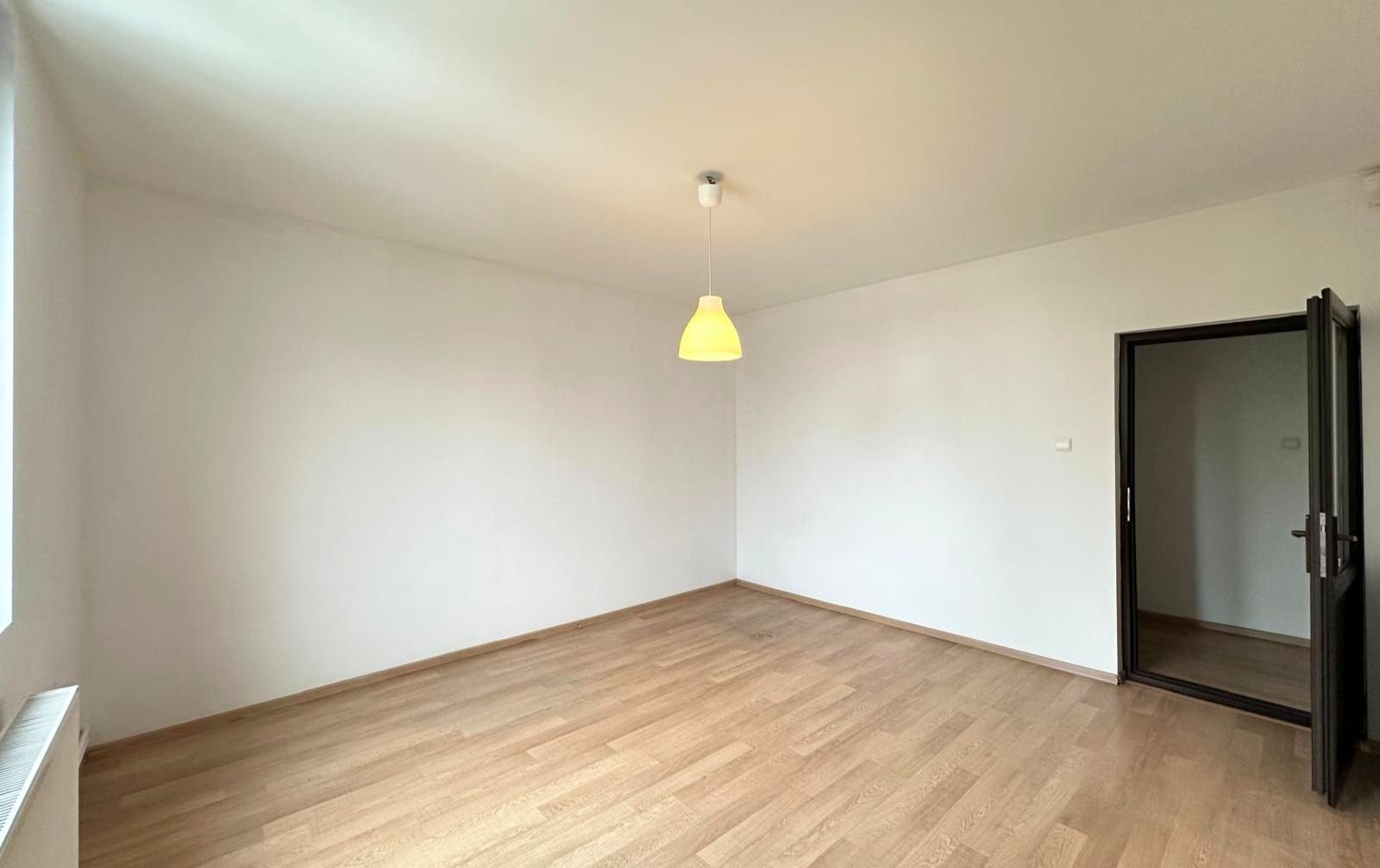 c82e648a69b64ff7a7b4be9320dff4a5 Inchiriere casă complet renovată cu 4 camere Băneasa, Sector 1