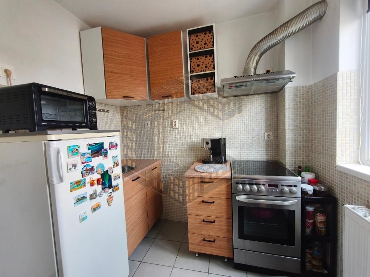 c8d38dcd155d46b9927b1619b270329c Apartament cu 2 camere, renovat, etaj intermediar, zona Complex