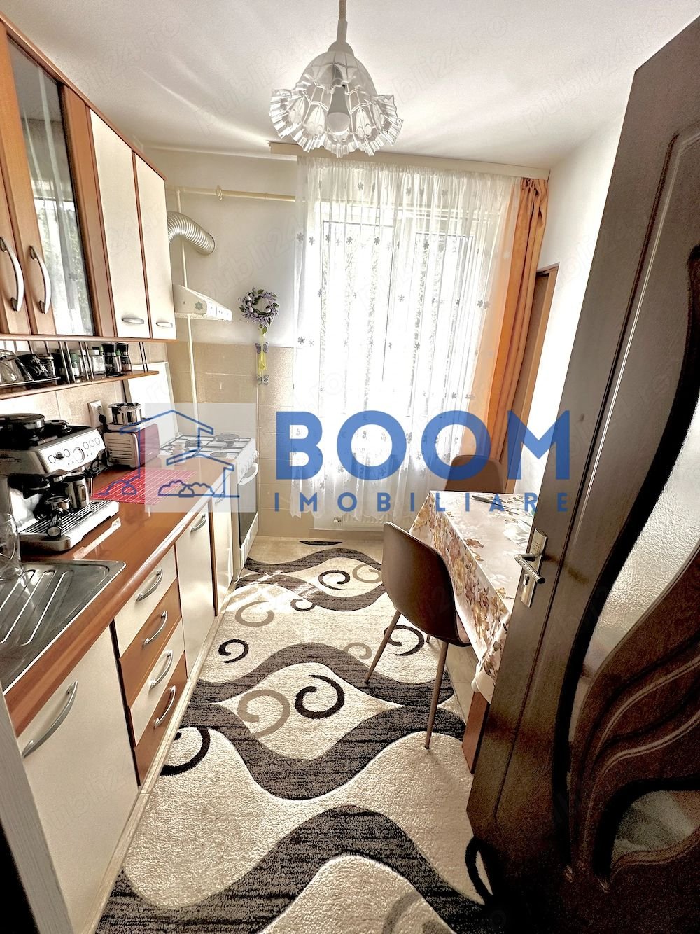 c92ce0f1269a4895a1dd22b32a0ad8d0 Apartament 2 camere | Zona Centrala | Etaj 1 | Centrala Proprie