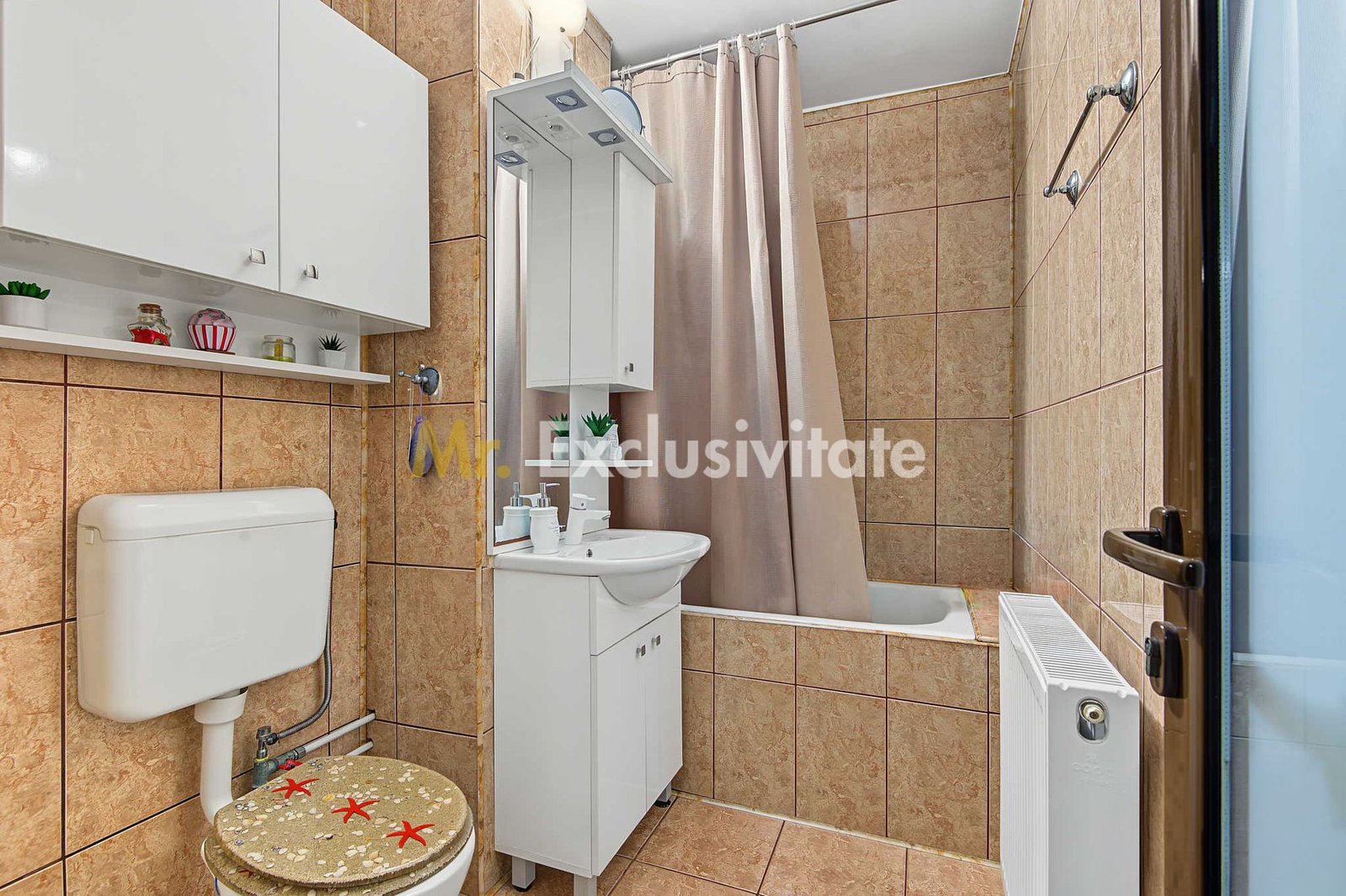 Apartament cu 2 camere de vânzare în Mioveni
