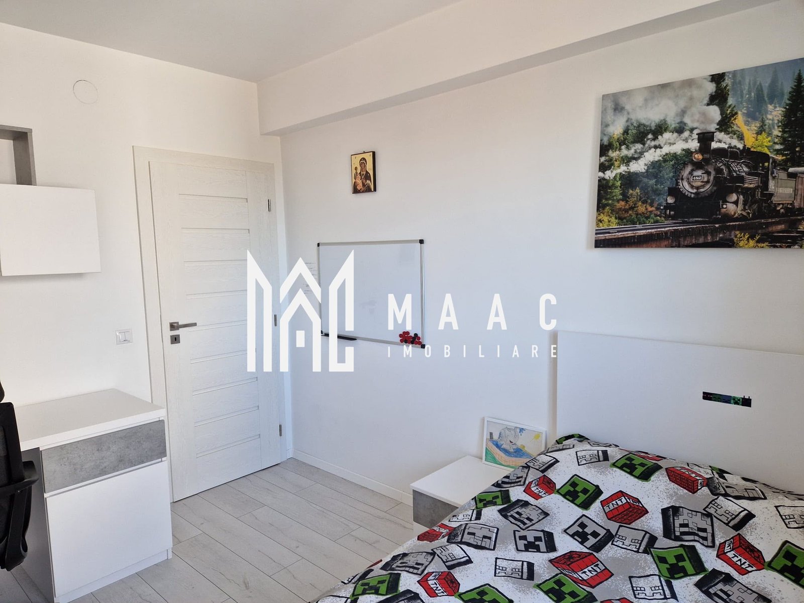 cb4cbefa991f4a4d889adebc9f271575 Apartament 3 camere de vânzare | Sibiu, Ștrand | curte 35 mp