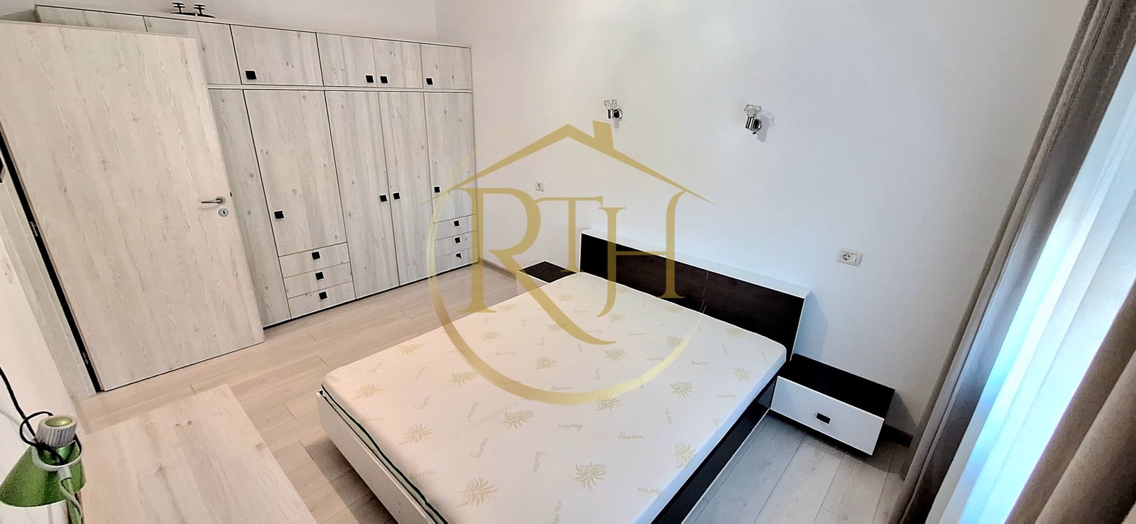 Apartament de inchiriat, 2 camere, Giroc zona centrala, langa Scoala