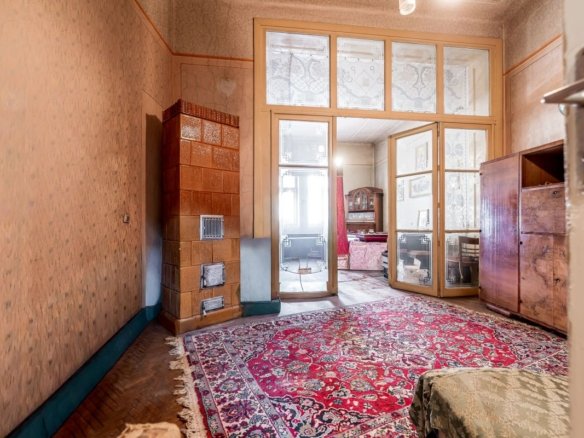Ultracentral | 181 mp | 3 căi de acces | Parter înalt