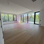 Apartament 4 camere ONE LAKE CLUB , LUX