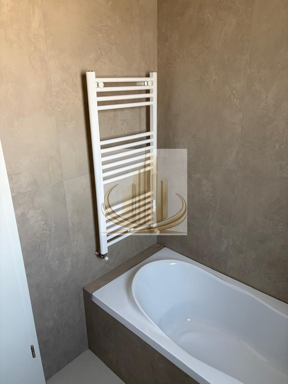 cc64555d7f104afea28e56a87043881c Apartament tip SAD de vânzare – 72,22 mp, locație excelentă