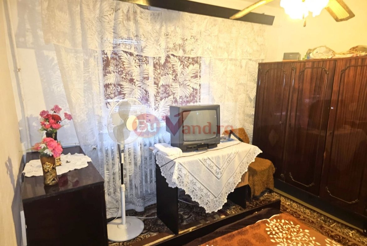 Apartament 2 camere decomandat, Micro 20, langa Piata, 54 mp, Exclusivitate