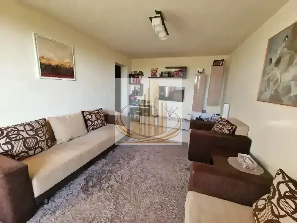 Apartament 3 camere Medicina