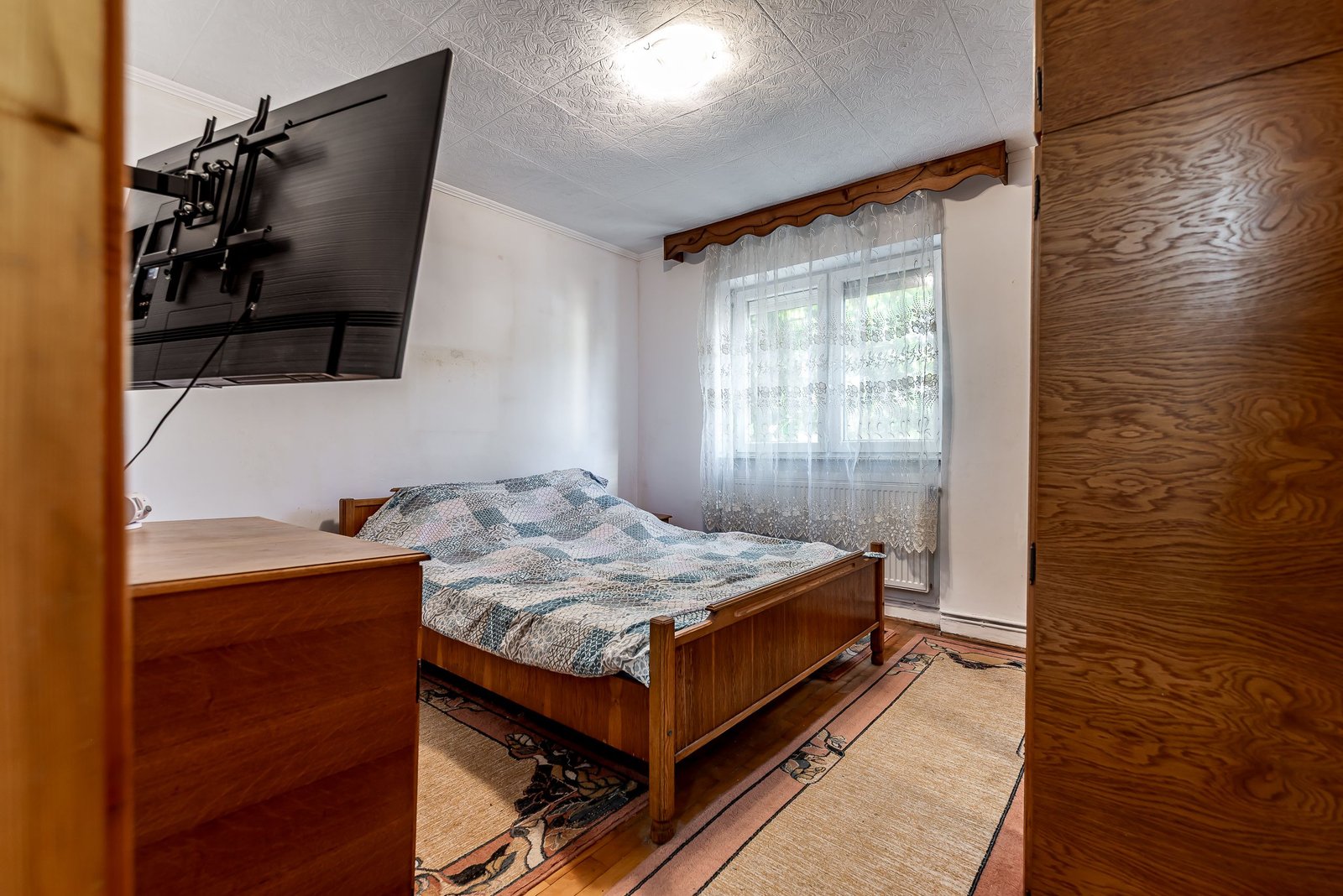 cea5f93f35cc41bba1f51dd888c10ff0 Apartament 3 camere – parter – str. Petru Rares, Gradiste – COMISION 0