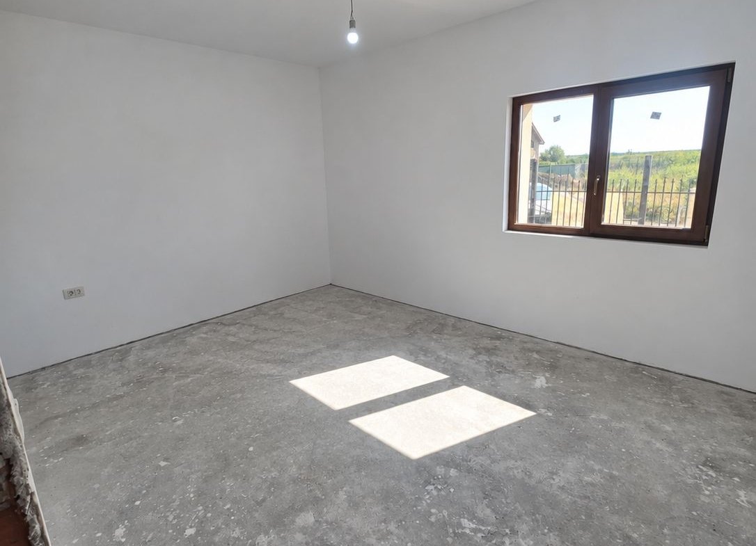 Duplex cu 4 camere, terasă și logie | Timișoara, Plopi | 172.000 €