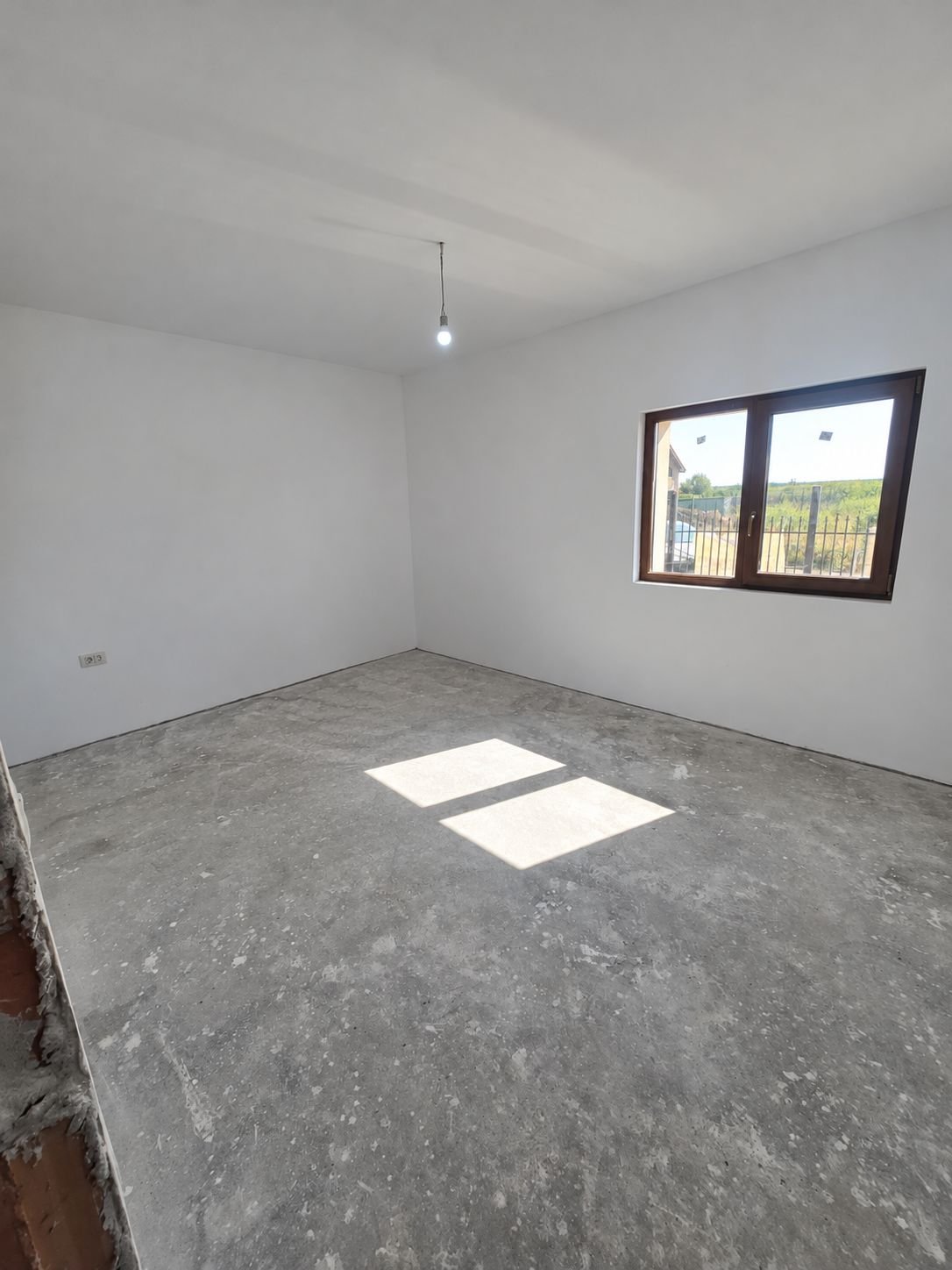 ced577dd12d44debaf11197a1ae1af23 Duplex cu 4 camere, terasă și logie | Timișoara, Plopi | 172.000 €