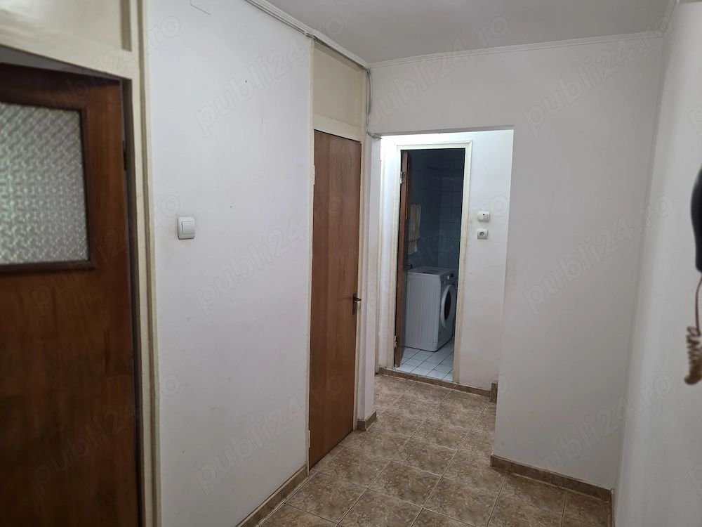 Vand apartament 2 Camere  Str. Pescărușului, Sector 2