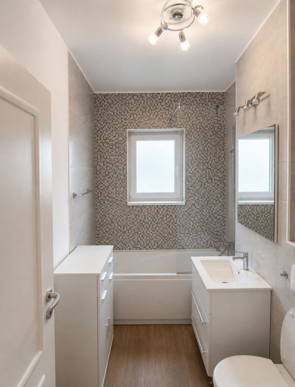 Apartament modern cu 2 camere decomandate, situat în Dumbrăvița