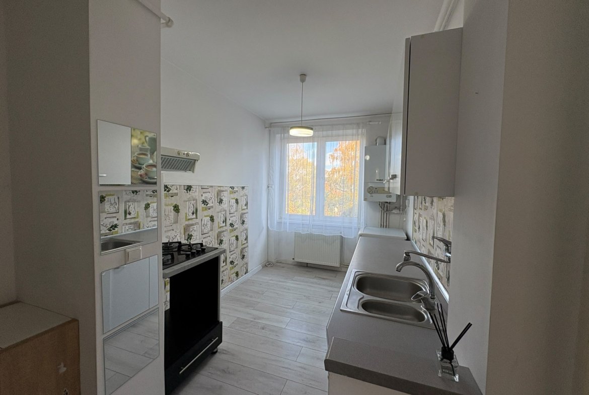 Apartament de vanzare cu doua camere Octavian Goga