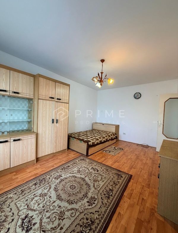 Apartament cu 3 Camere și 2 Băi  – Cartier Unirii – Zona Darina