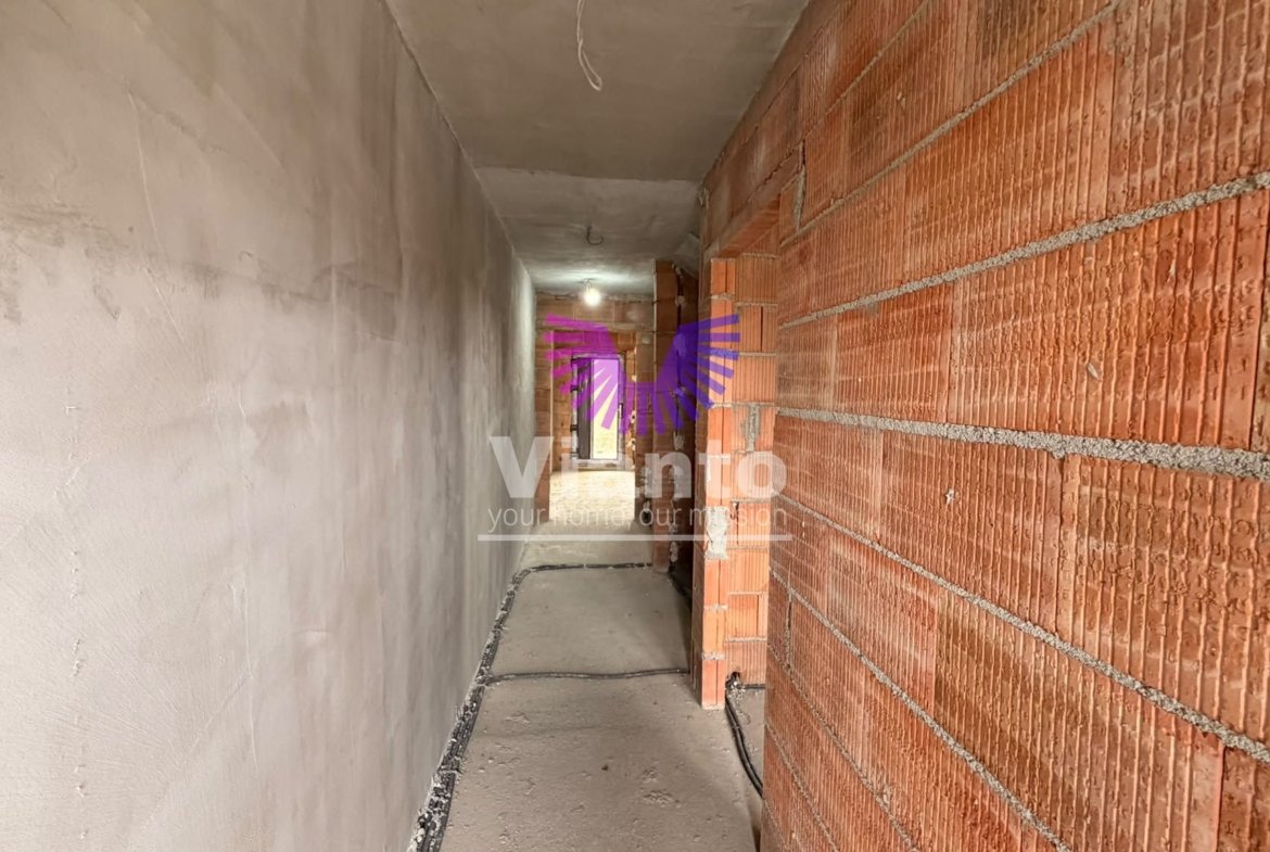 Duplex 3 Camere 136mpu, Teren 267mp – Cristian