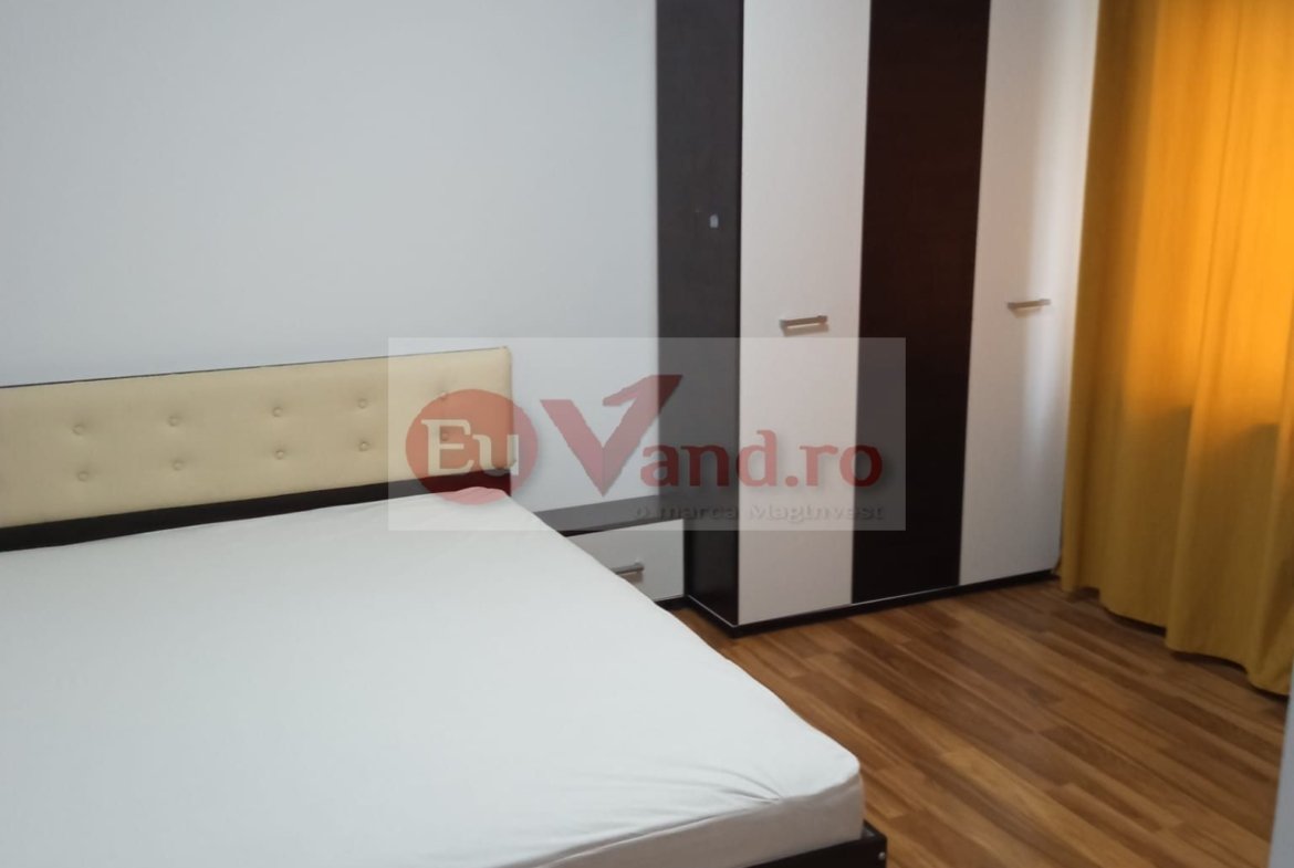 De inchiriat apartament cu 3 camere ICF, langa Scoala nr. 12, parter, 500 E