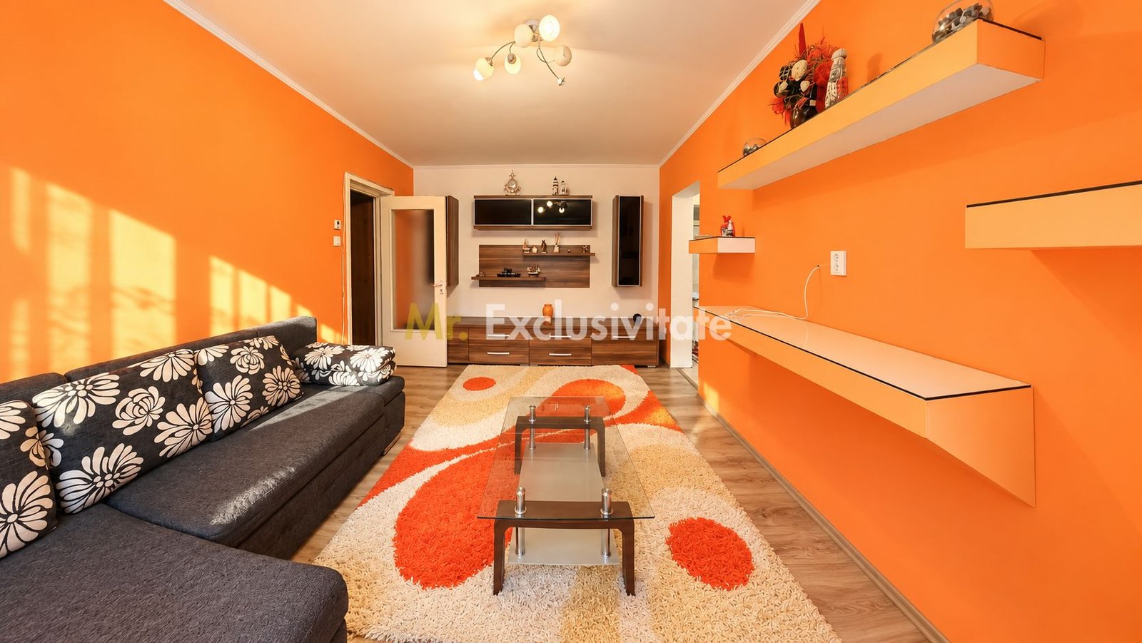 d24e645f5a864de39da82ab0ba5d937d Apartament 3 camere de închiriat, Micro 16, Bulevardul Muncii