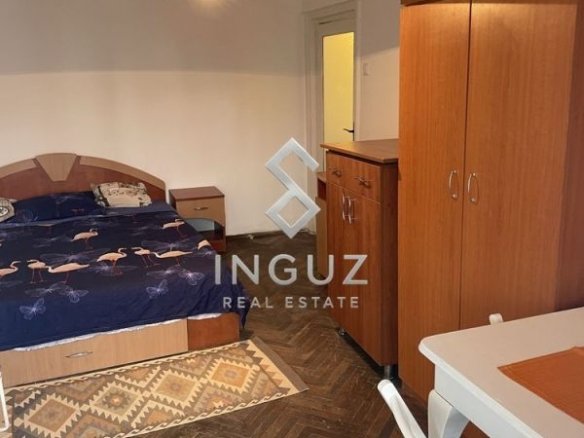 Garsonieră de închiriat – Bd. Unirii, București