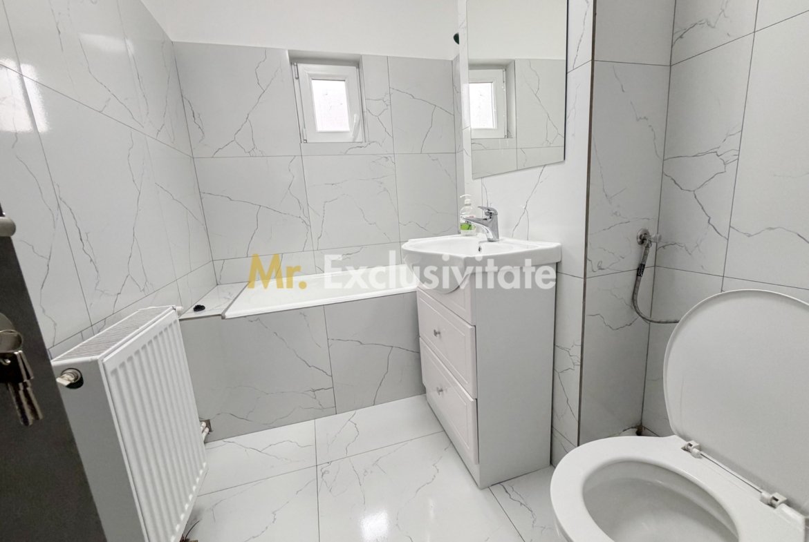 Inchiriere apartament 3 camere decomandat – cartier Trivale