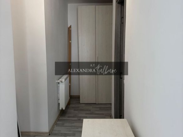 Apartament la cheie | 3 camere | 2 băi | terasa | parcare | Lombului