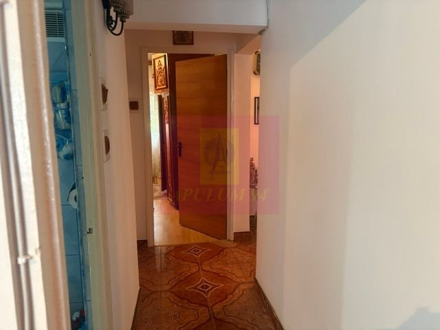 Apartament 3 camere Drumul Sarii.