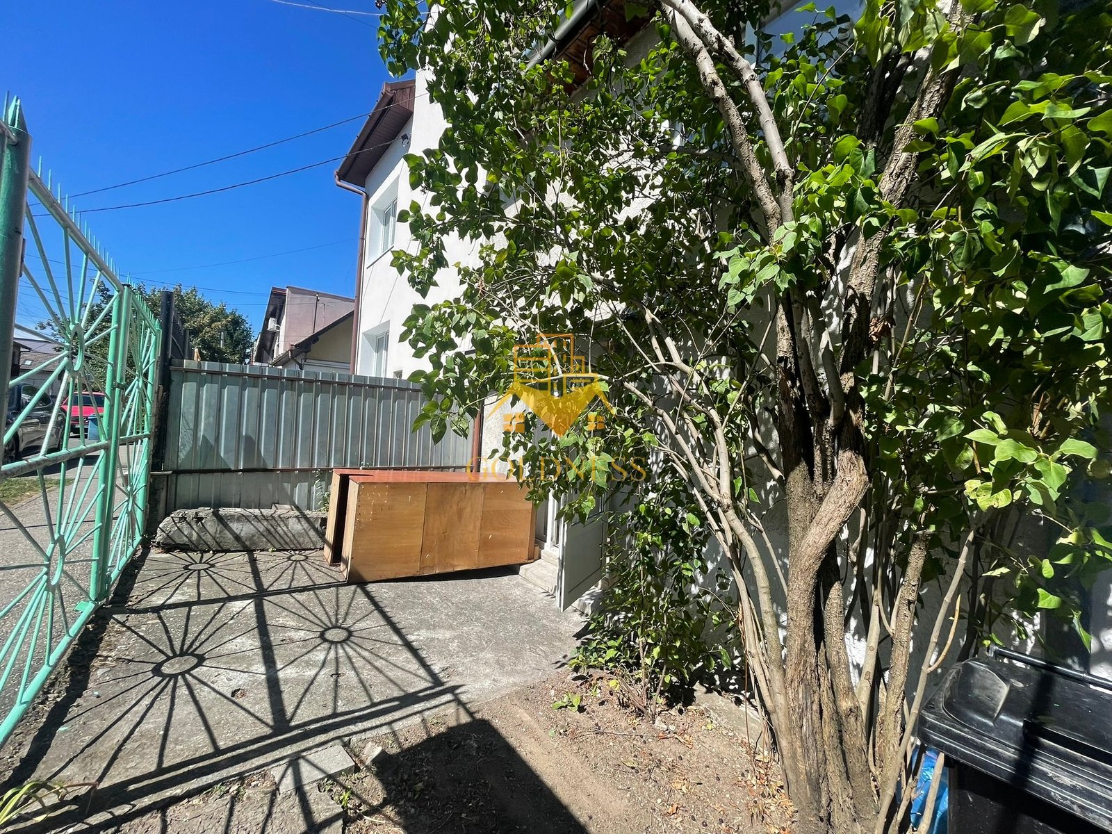 60 mp pe 2 nivele, curte proprie,parcare, Gruia| zona 7 Strazi