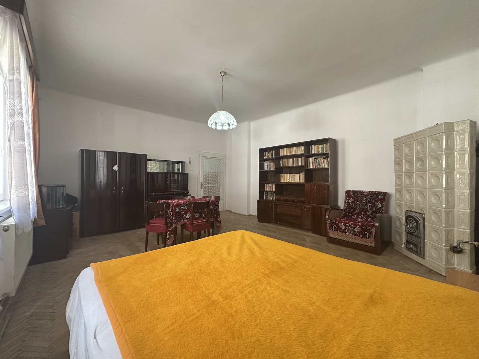d3ae5e364a82496c8aabb2d1ed304ce9 Apartament in casa spațios la doar 5-7 minute de Centrul Istoric