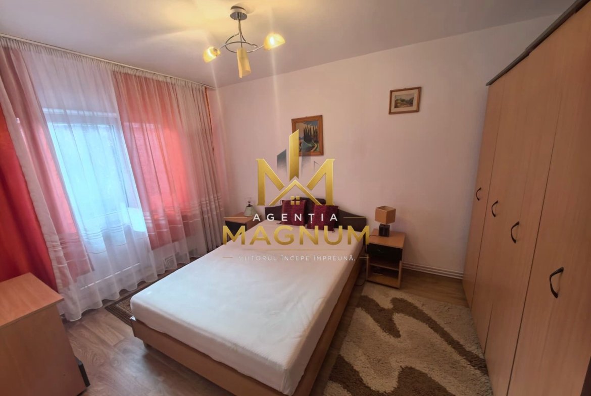 Apartament cu 3 camere de inchiriat