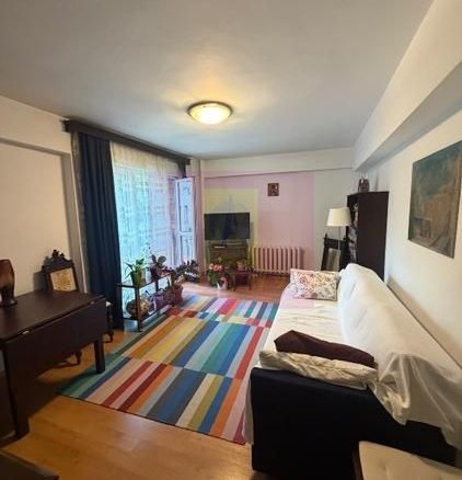 Apartament 4 camere rondul Bucur Obor
