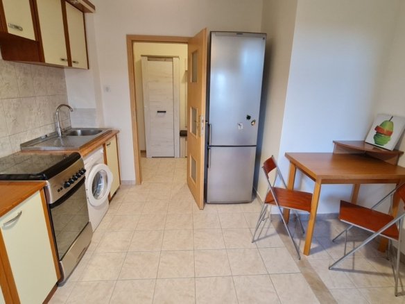 Apartament 3 camere | 65 mp | Centrală proprie | Boxă CF | Zona Olimpi