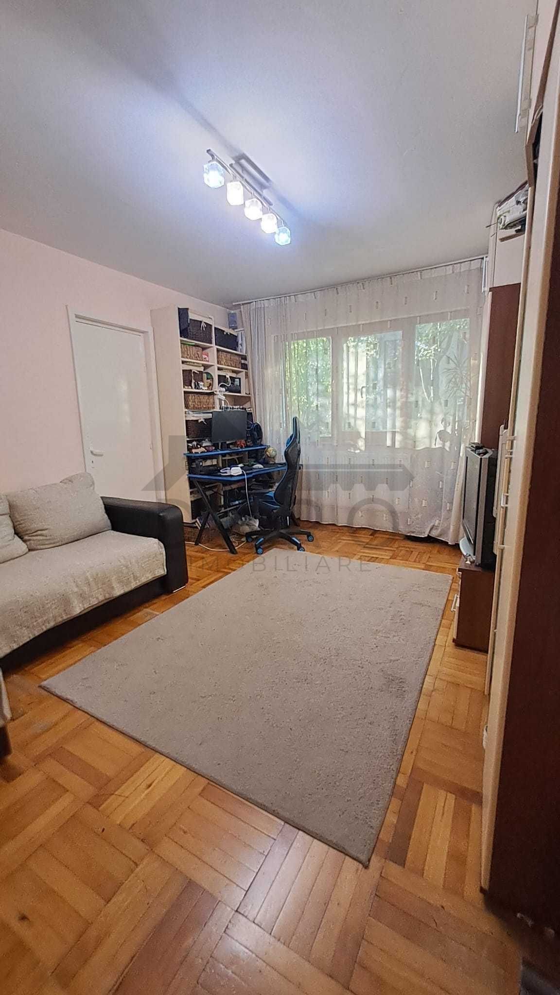 d60fd4cf75b144cda5ef9c73b19cedf3 Vânzare apartament cu 2 camere