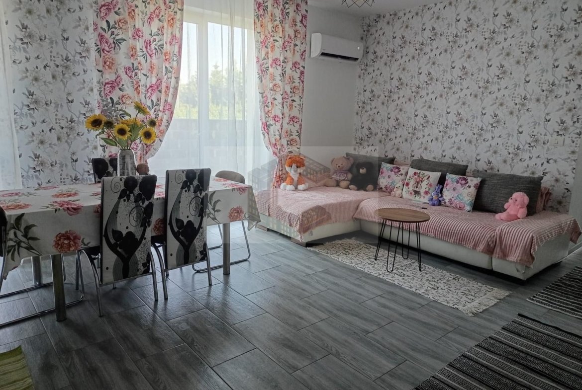 Apartament de închiriat , 2 camere, pet-friendly,loc de parcare,Giroc