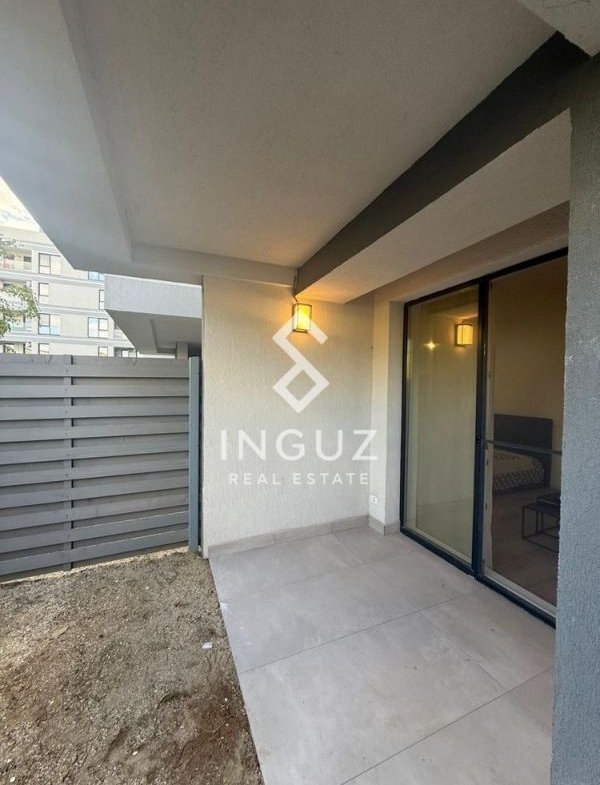 Garsonieră de închiriat – Ghica Apartments | Curte proprie | Prim
