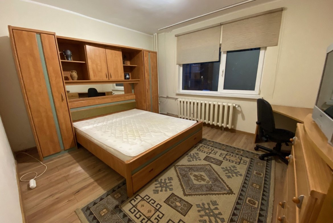 Apartament cu 2 camere zona City Mall