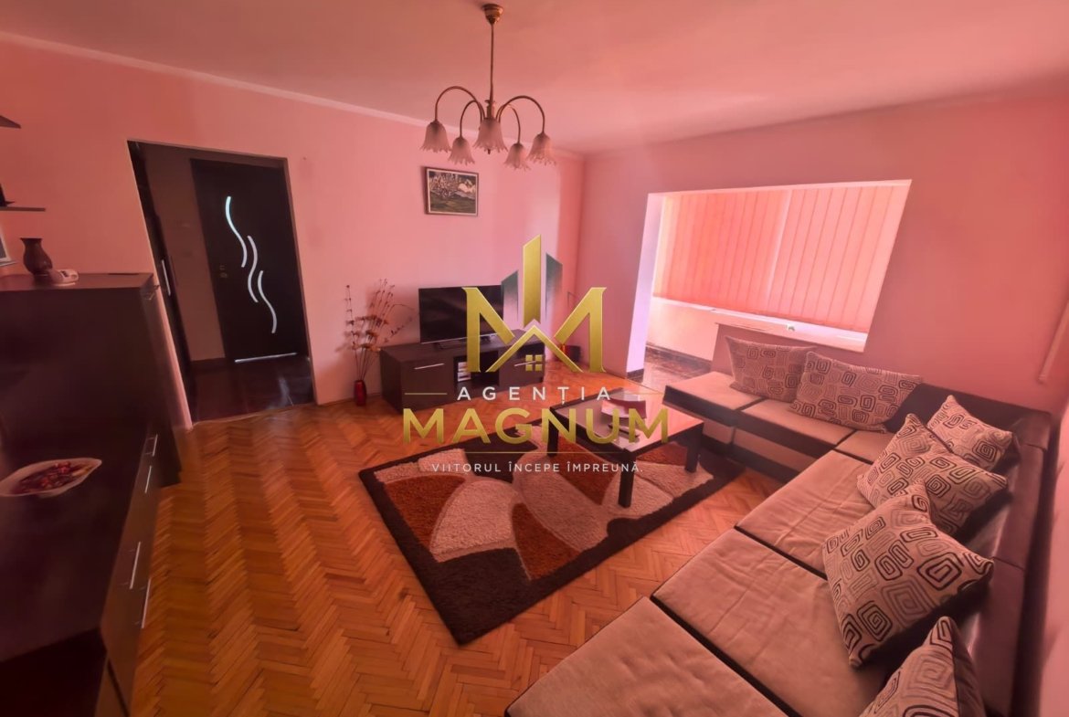 Apartament cu 3 camere de inchiriat