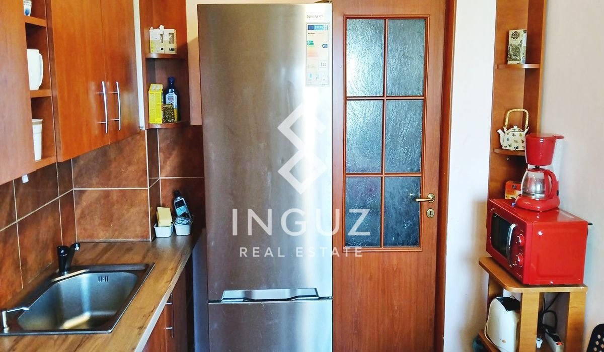 d977e3bc7f5e4b13bdc1acbd7896975a Apartament 3 camere de închiriat – Piața Victoriei