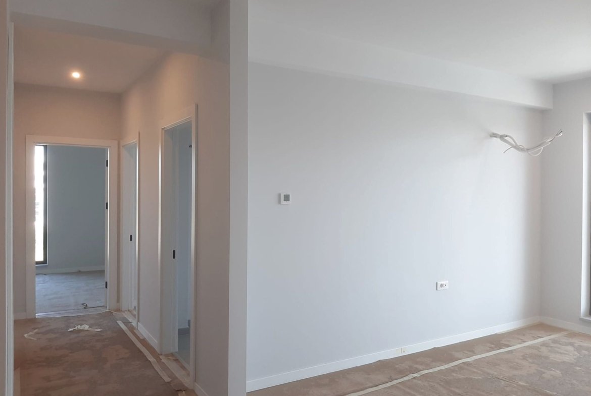 Apartament 3 Camere bucatarie inchisa si Terasă 12 MP cu Vedere Liberă