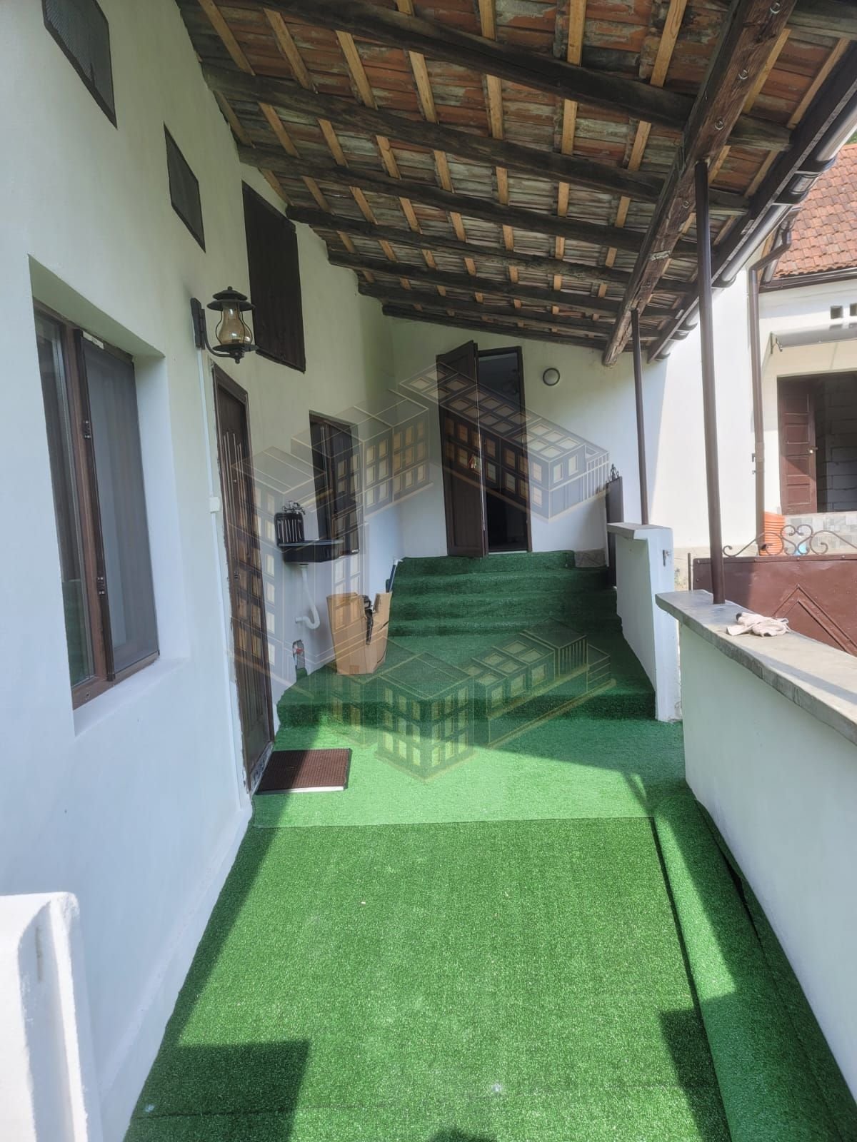 Casa individuala, renovata, teren 5 ha, Glodghilesti, Hunedoara