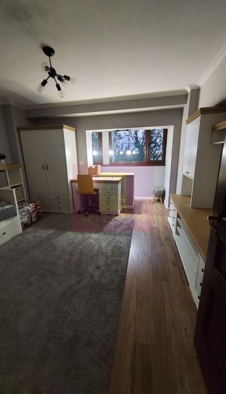 Vand apartament 3 camere Bd Libertatii