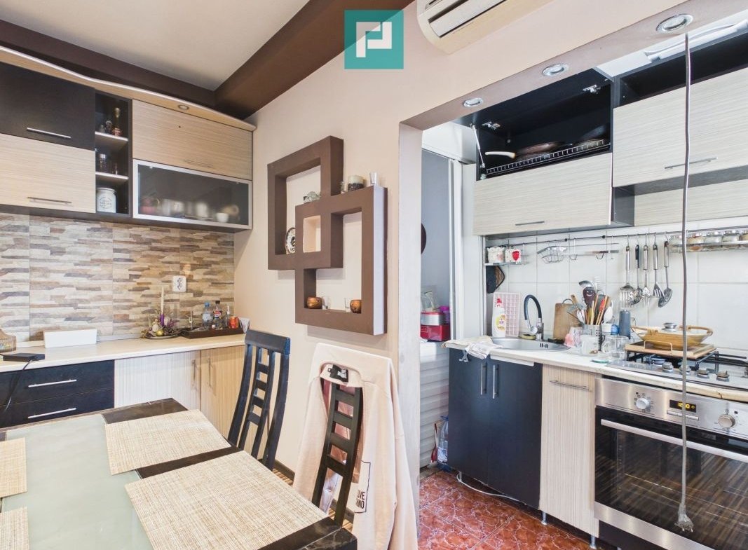 Apartament la Casă cu Curte Proprie, Zona Gării