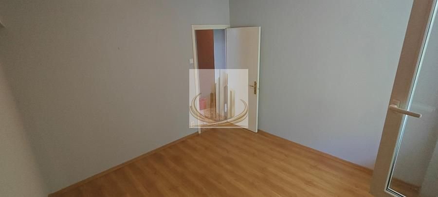 Vanzare apartament 3 camere decomandat Tineretului